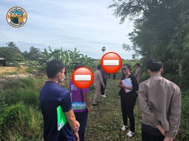 5-8-69 ตรวจสอบข้อร้องเรียนจากประชาชน กรณีลานปาล์มมีการปล่อยน้ำเสียและขยะปลิวเข้าสู่พื้น