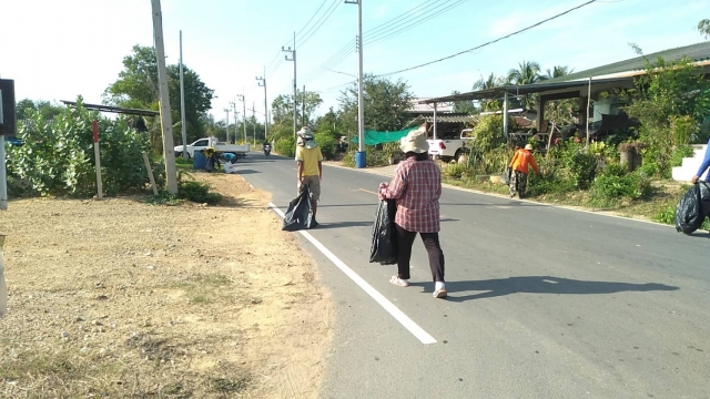 19-2-67 งานสาธารณสุขฯ เก็บขยะ @ชุมชนในเขตเทศบาล